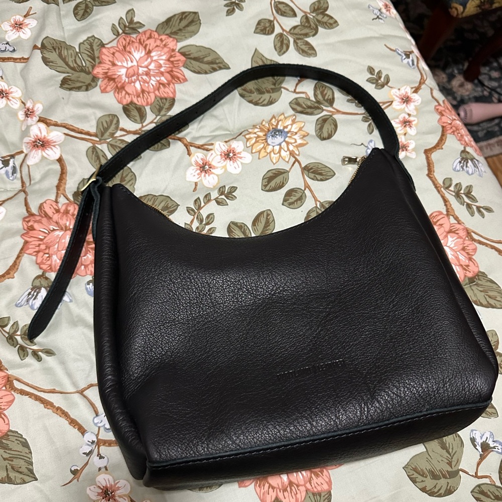 Portland Leather Pebbled Black Women's Aspen Shoulder Bag